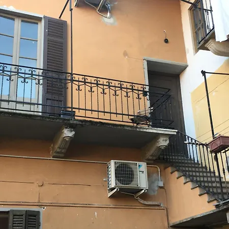 Azalea Riviera Dorta Apartment Gozzano